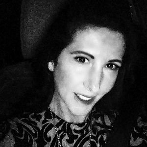 Meet your Posher, Anabela